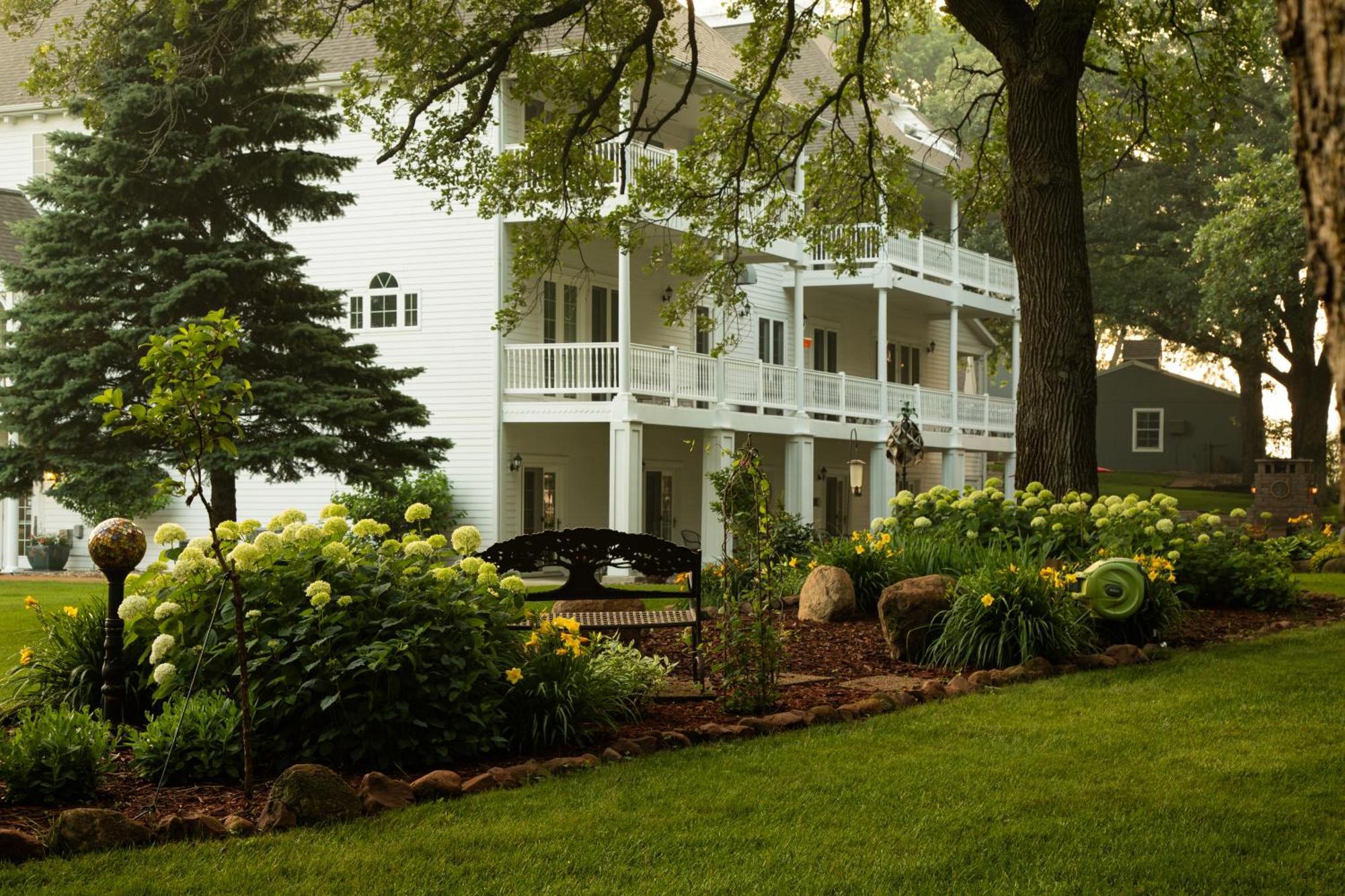 أوكوبوجي The Oakwood Inn المظهر الخارجي الصورة