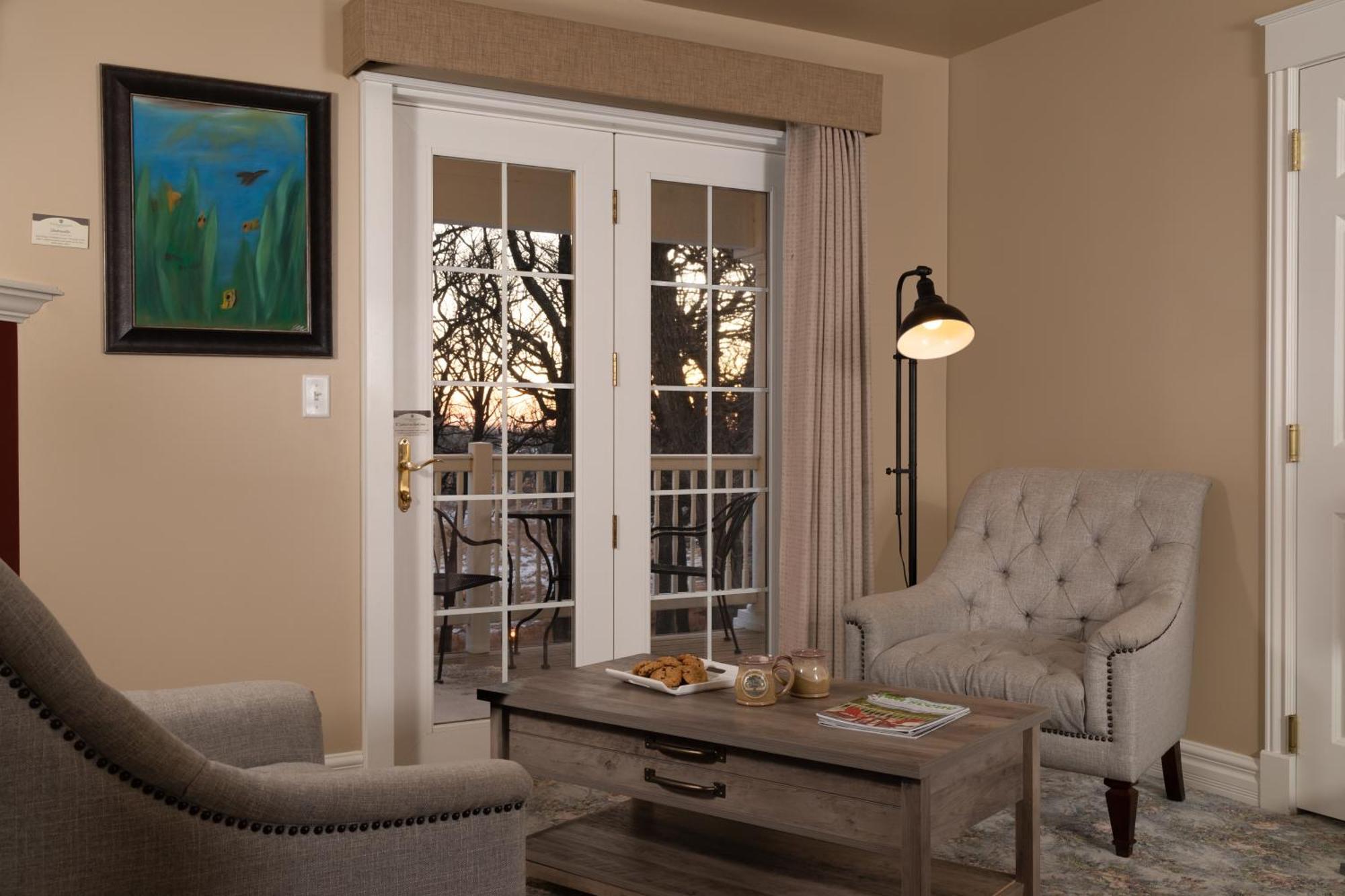 أوكوبوجي The Oakwood Inn المظهر الخارجي الصورة